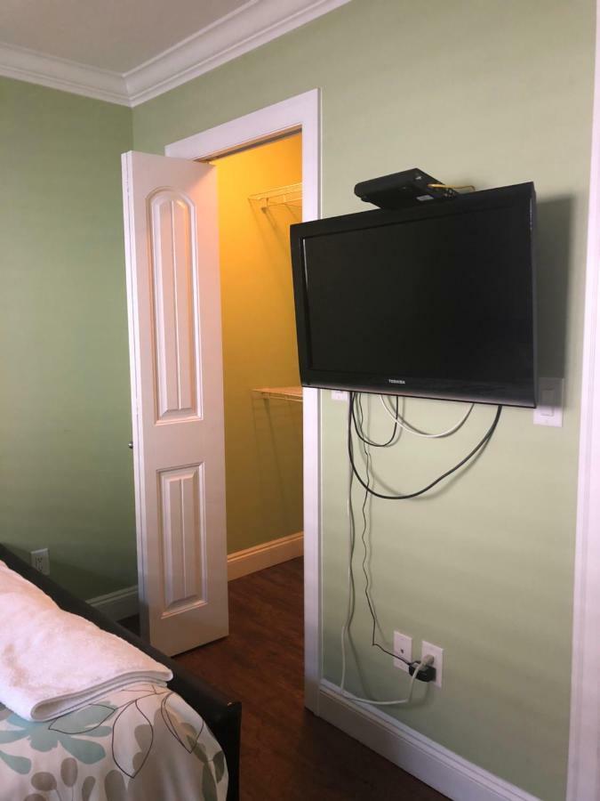 Vancouver Home Inn By Elevate Rooms Burnaby Extérieur photo